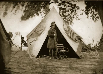 General A. E. Burnside im Lager, 1861-65